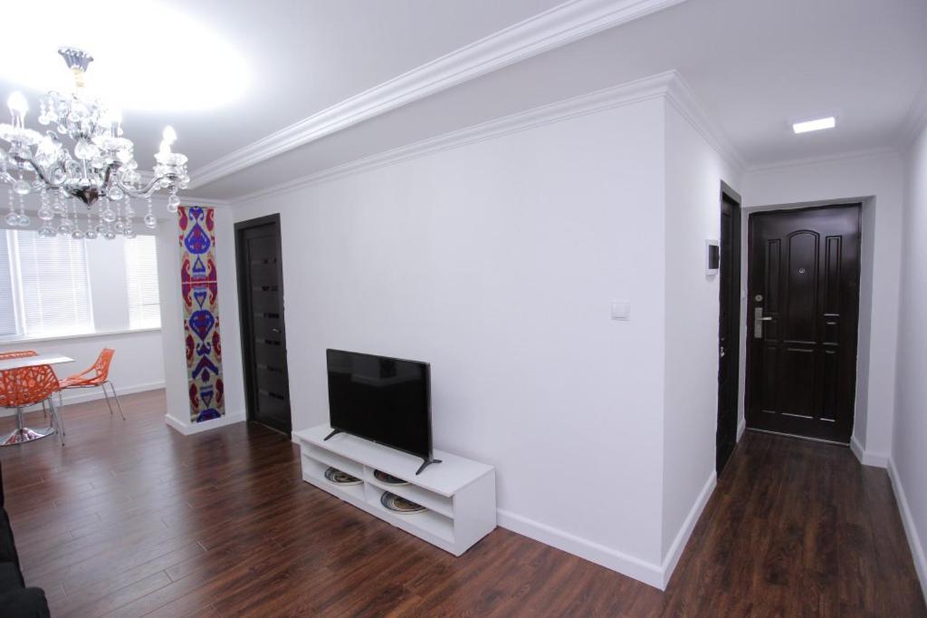 Overlooking Registan Square Luxury 2 Bedrooms Apartment Samarkand Buitenkant foto