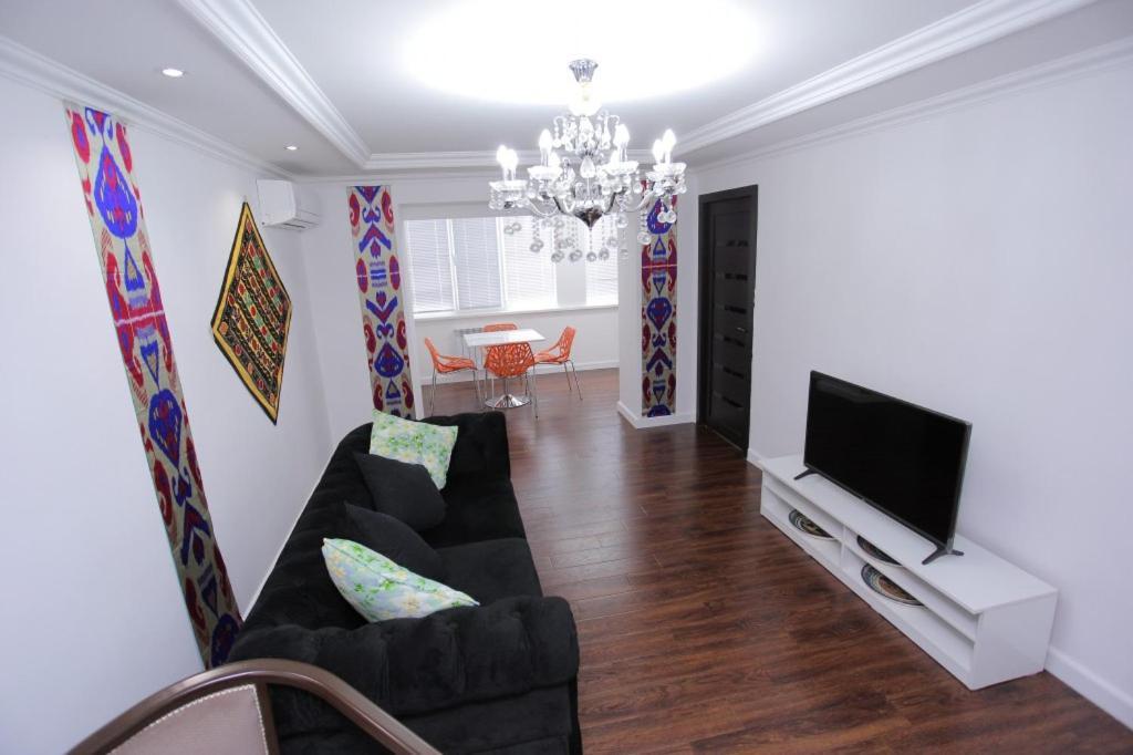 Overlooking Registan Square Luxury 2 Bedrooms Apartment Samarkand Buitenkant foto